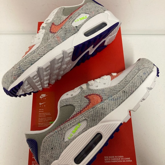 New nike air max 90 electric green athletic shoes - Picture 4 of 8